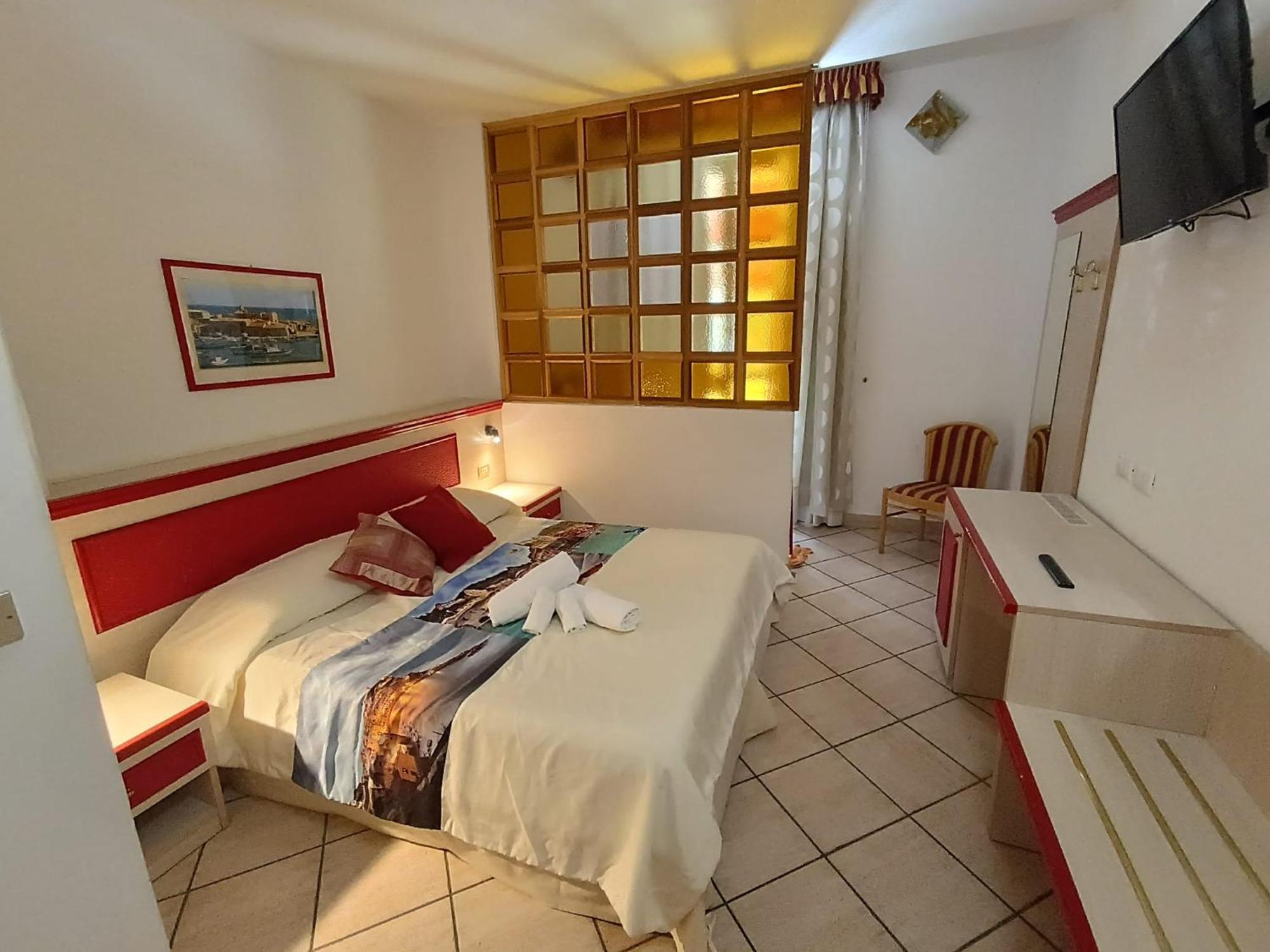 Eden Hotel Deiva Marina Exteriér fotografie