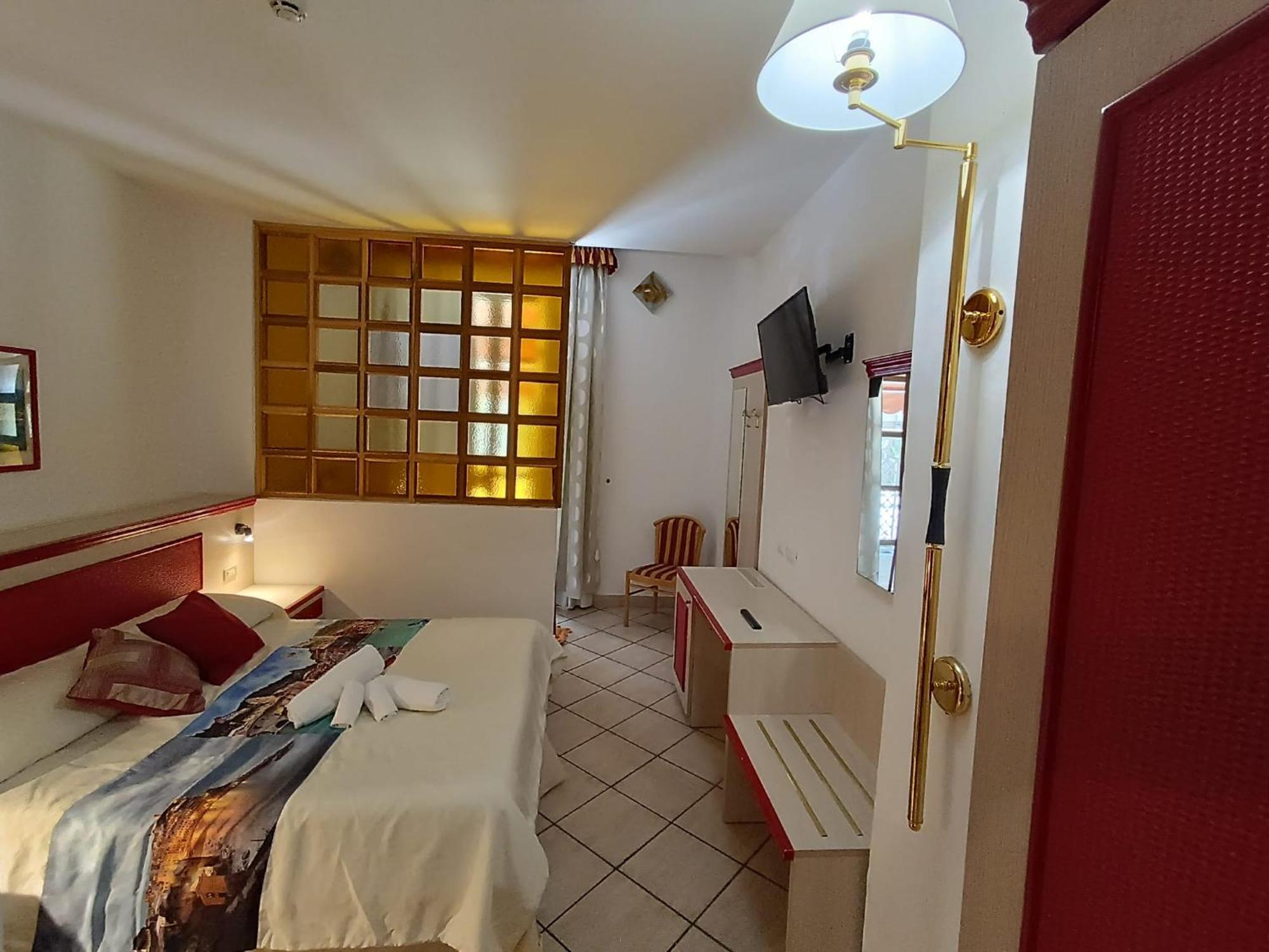Eden Hotel Deiva Marina Exteriér fotografie